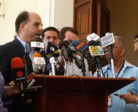 Julio Borges: El TSJ le negó una medida humanitaria a los en...