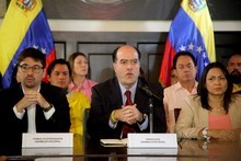 Julio Borges: Es ante la representación del pueblo que se de...