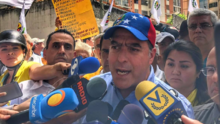 Julio Borges: Las movilizaciones deben mantenerse hasta que ...