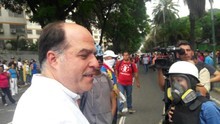 Julio Borges desde la marcha de las ollas vacías: Protestamo...
