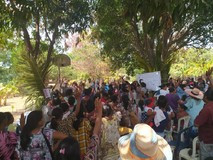 Más de 200 mujeres wayúu de Antonio Borjas Romero de Maracai...