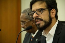 Miguel Pizarro: “Gobierno gasta más en armas que en alimenta...