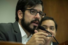 Miguel Pizarro: El revocatorio no depende del CNE ni del Gob...