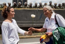 Mujeres marcharon en todo el país contra la represión y por ...