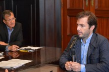 Ramón Muchacho: “Mientras el Gobierno sigue loqueando, los v...