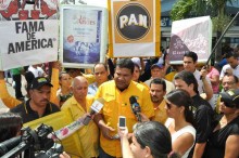 Richard Arteaga: El gobierno debe asumir responsabilidad de ...