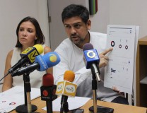 Carlos Ocariz: 38.8% de los niños del municipio Sucre come s...
